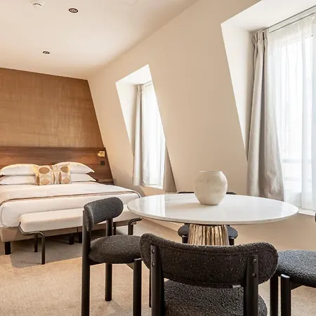 Le Monsieur By Sweett Hotel 4*