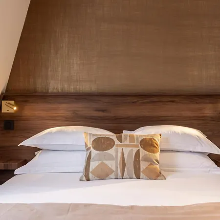 Hotel Le Monsieur By Sweett 4*