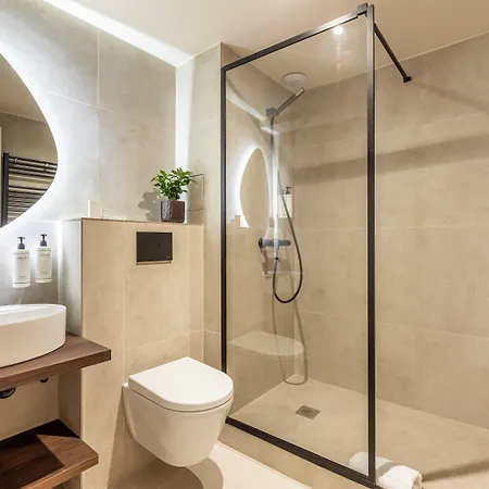 Hotel Le Monsieur By Sweett 4*